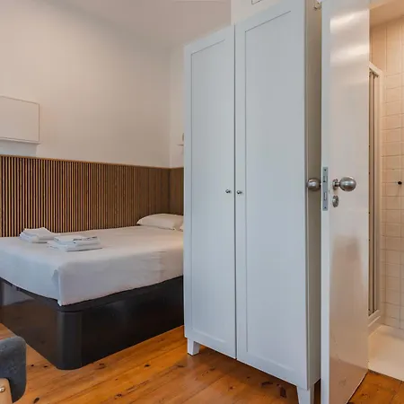 Apartment Madragoa Lisbon