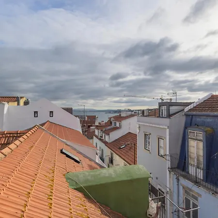 Apartment Madragoa Lisbon