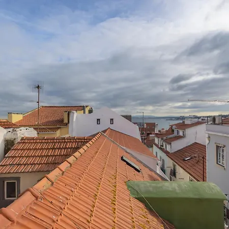 Madragoa Lisbon